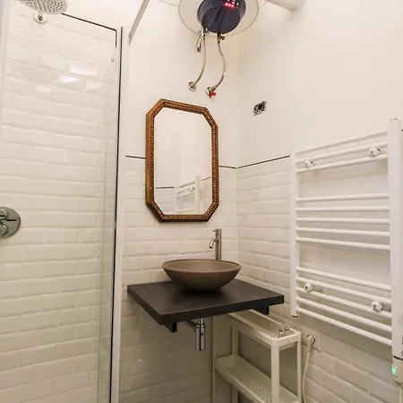 Charming Large - 3 Bedroom In Trastevere Roma