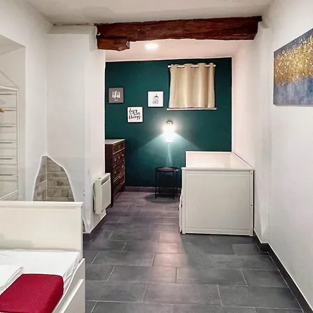 Charming Large - 3 Bedroom In Trastevere *