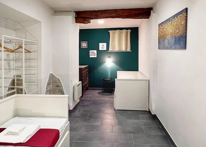 Charming Large - 3 Bedroom In Trastevere *
